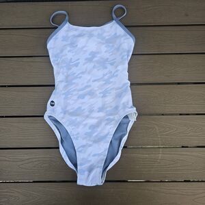 TYR Womens Durafast Whiteout Camo Cutoutfit 1 Piece Swimsuit SZ 28 New No Tags